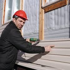 Siding Removal and Disposal in Red Lick, TX